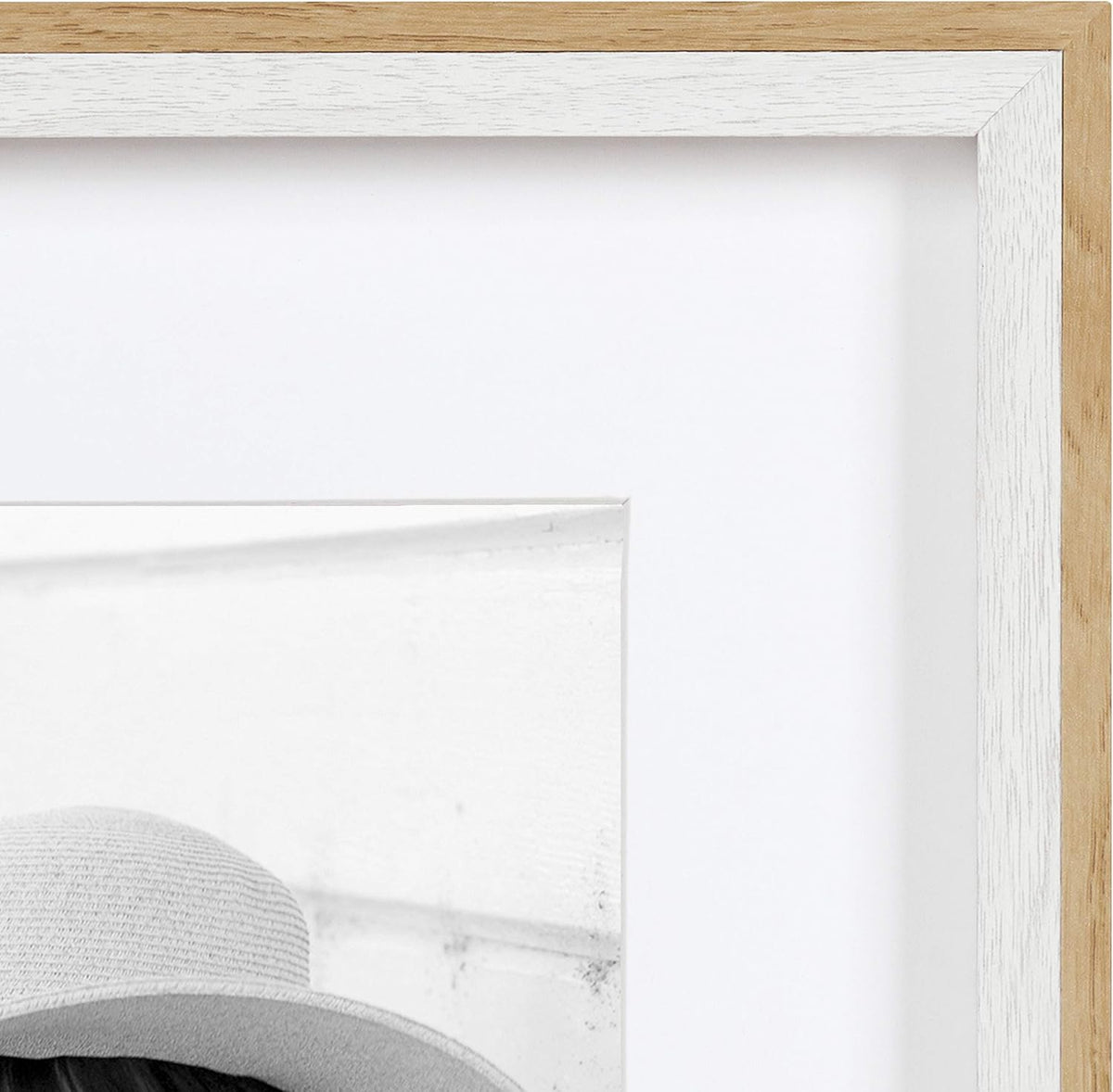 White and Natural 11 x 14 Frame Set of 4 B799906