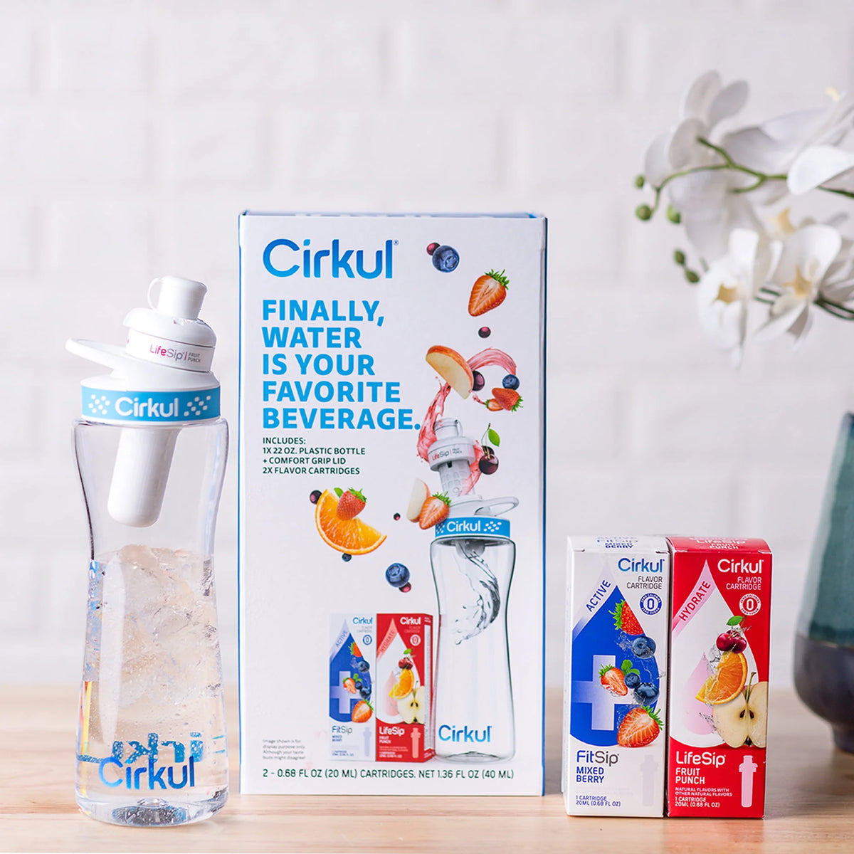 22oz Plastic Water Bottle Starter Kit with Blue Lid and 2 Flavor Cartridges M8319