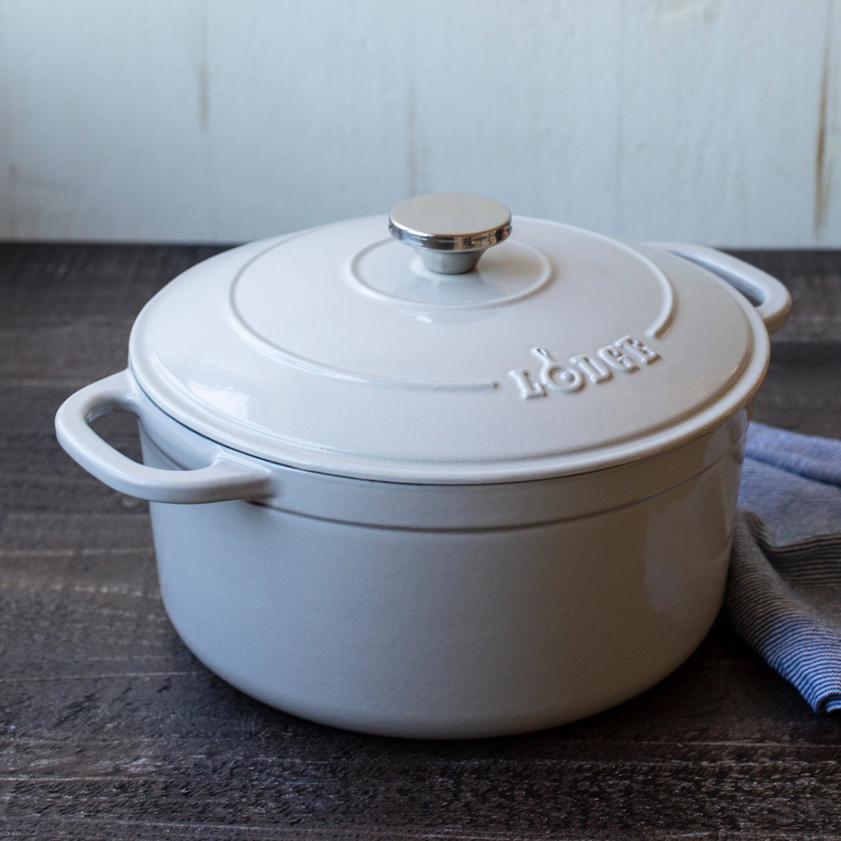 5.5 Quart Enameled Cast Iron Dutch Oven A285