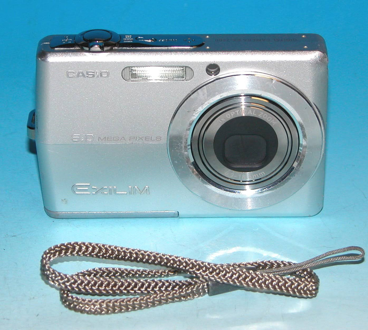 6.0MP Silver Digital Camera Y633751