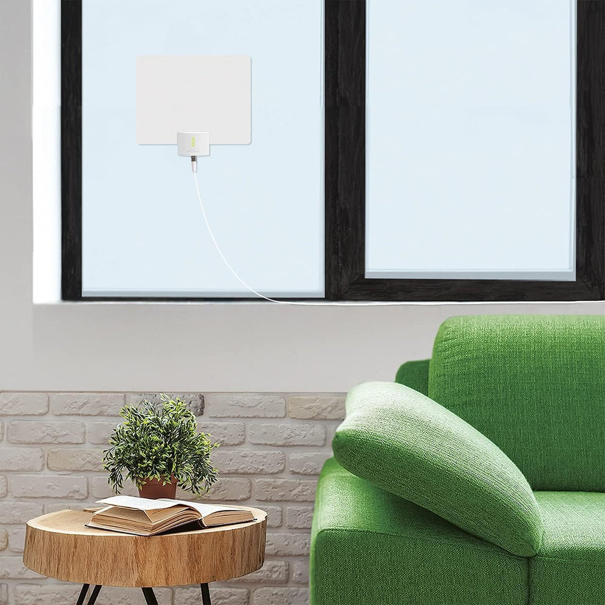 Amplified Indoor HDTV Antenna 60-Mile Range E1104