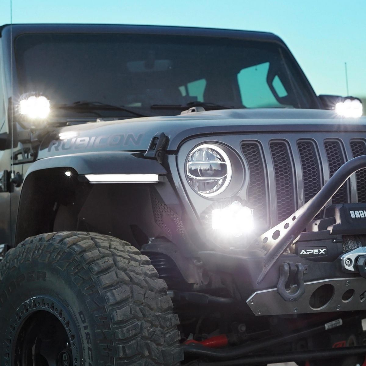4-LED Off-Road Spotlight P24806