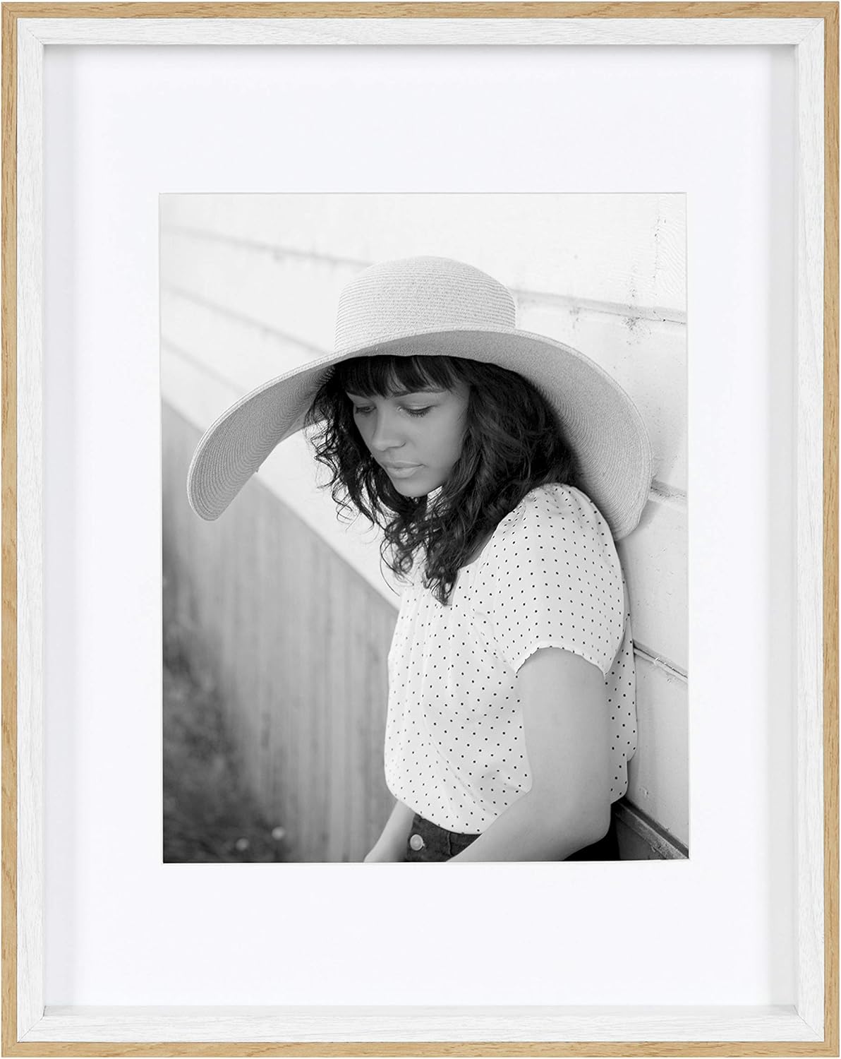 White and Natural 11 x 14 Frame Set of 4 B799906